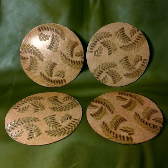 Fern Leaf Round Placemats x 4 PINO Fine Paper Creations Tropical Textured Beach. - Picture 1 of 16
